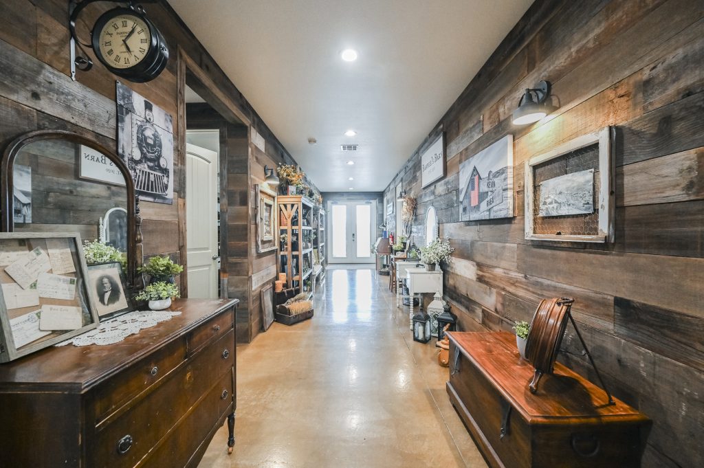 6510 Sunset Drive – 075