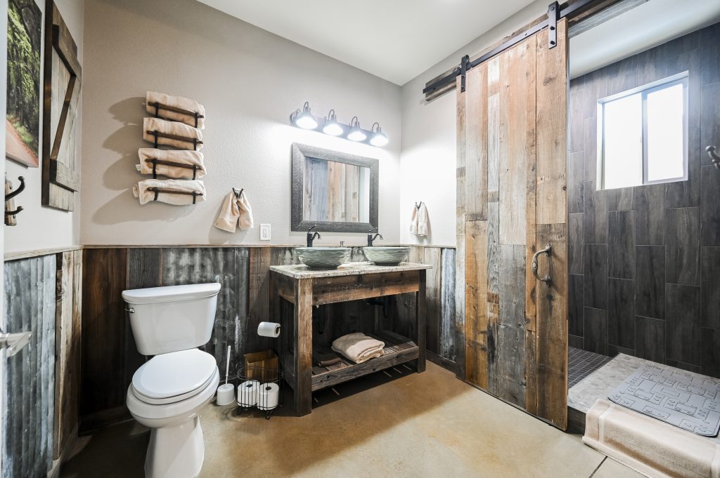 6510 Sunset Drive – 080