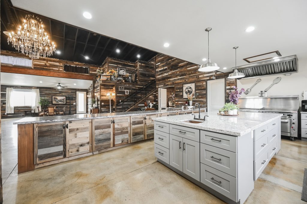 6510 Sunset Drive – 097