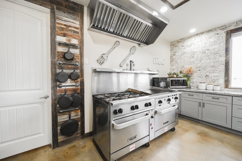 6510 Sunset Drive – 099